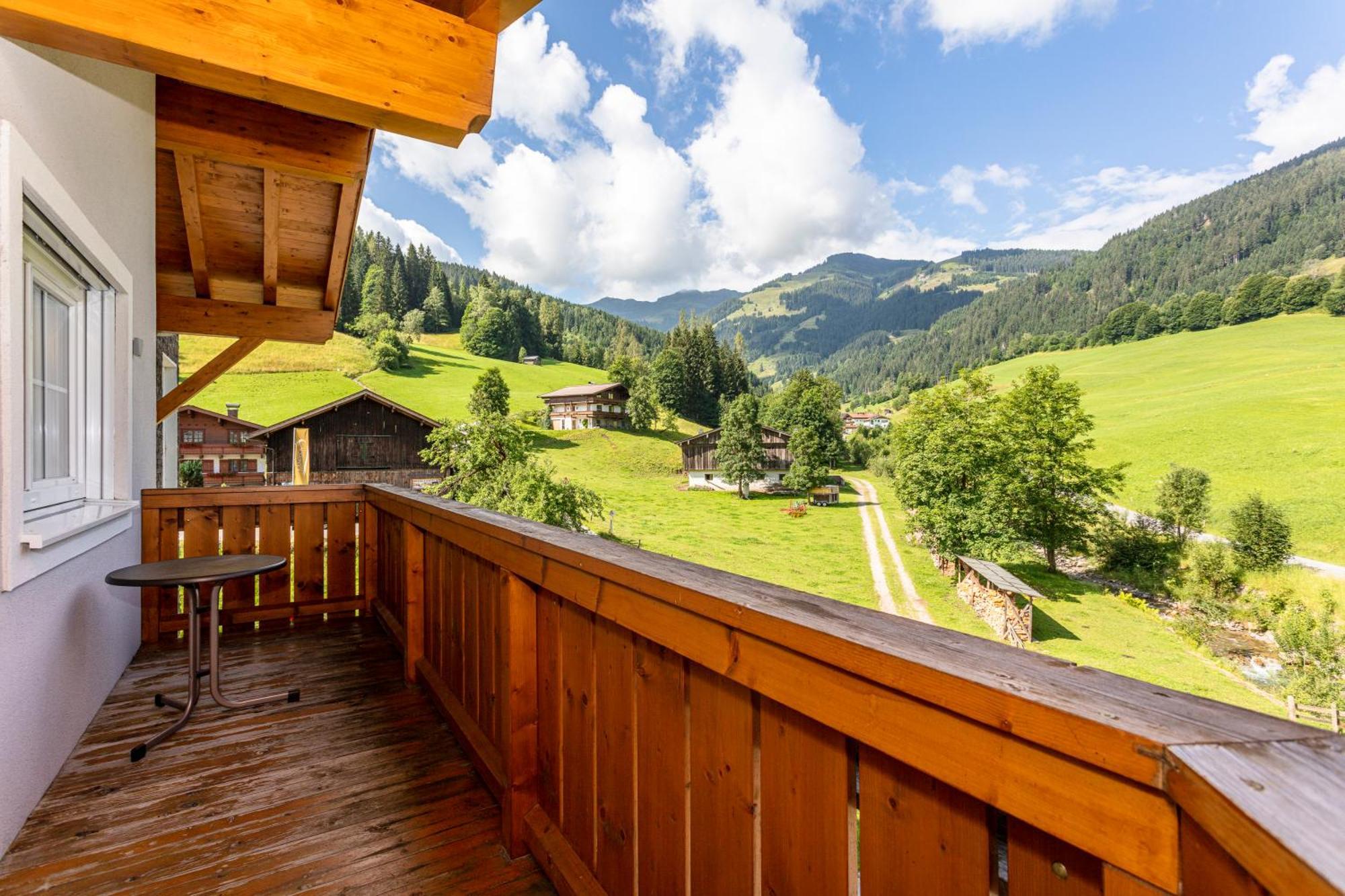 Appartements Ferienwohnungen Unser Unterberg Maria Alm am Steinernen Meer Eksteriør billede
